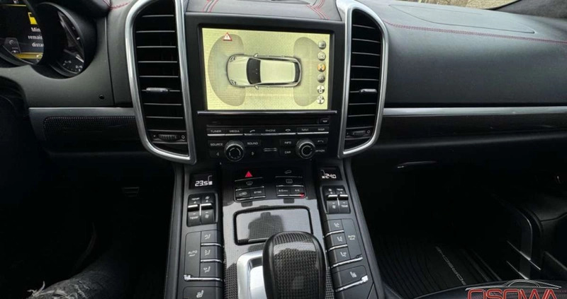 Porsche Cayenne cena 199998 przebieg: 125000, rok produkcji 2016 z Szczecin małe 781